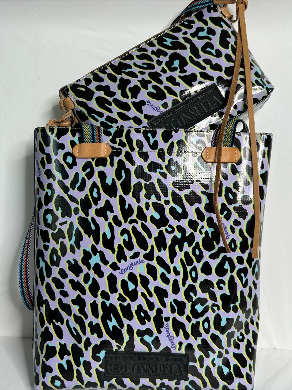 💜 Consuela Dee Dee Everyday Tote & Dee Dee Midtown Crossbody Bundle Set - Picture 3 of 15